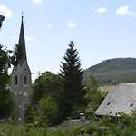 Haus Erna 아파트 *