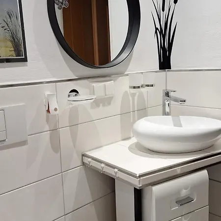 Haus Erna 아파트 시르케